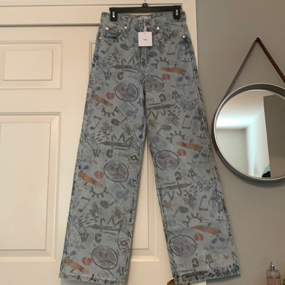 High waisted graffiti pants